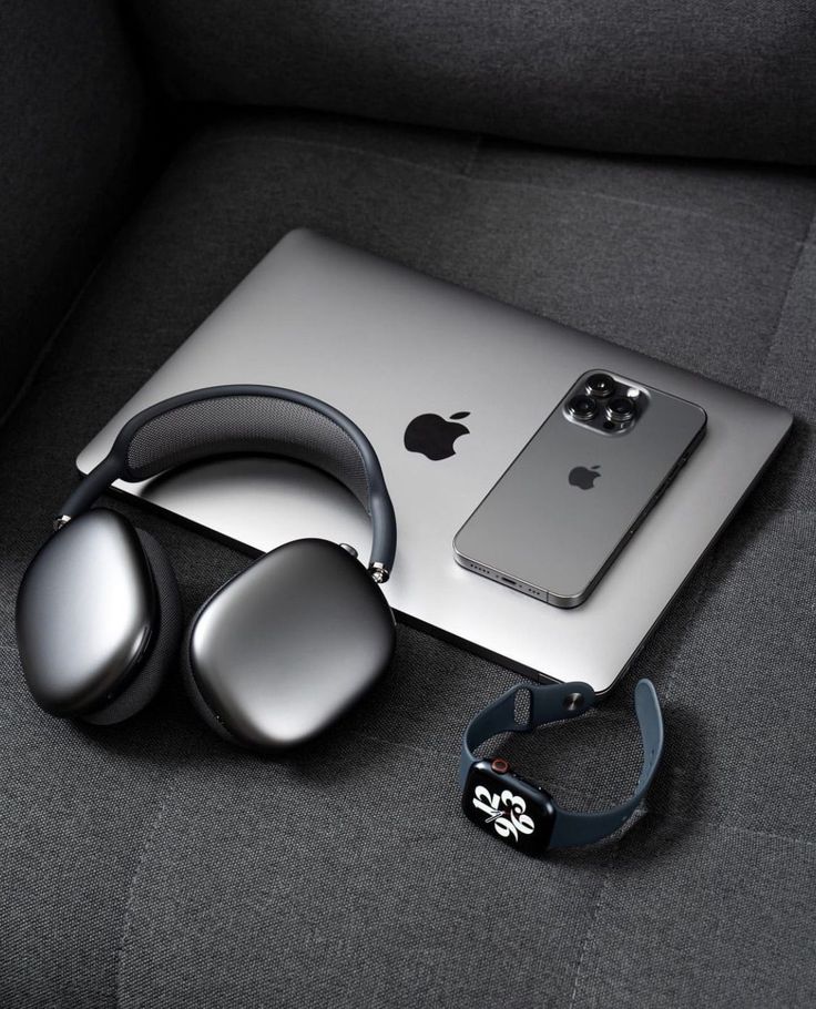 Lifestyle & Tech Accessories