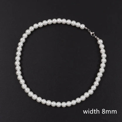 Trendy Pearl Necklace for Everyone